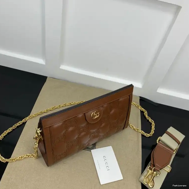 Fashionrepsfam ru 2208YA0024 Bag Gucci 0823